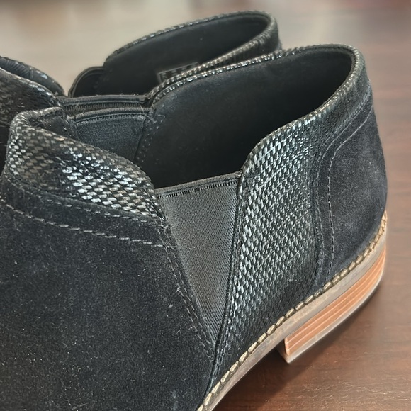 Clarks Camzin Mix Ankle Boots Black Suede Metallic Chelsea Comfort Women's Sz 10 - Picture 12 of 14